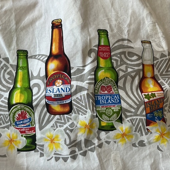 Pacific Legend Beer themed Hawaiian Shirt sz small - Picture 10 of 12